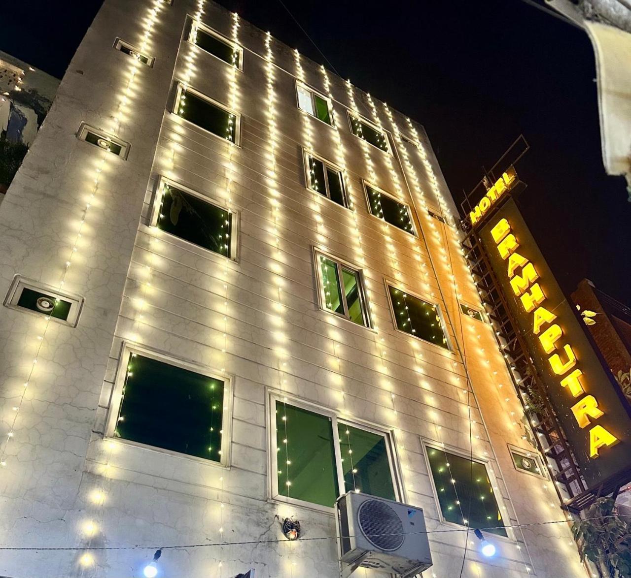 Hotel Bramhaputra Near New Delhi Railway Station Exterior photo